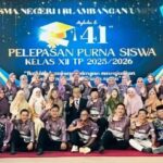 Penuh Khidmat, SMAN 1 Blambangan Umpu Lepas Siswa Angkatan ke-41 di GSG Pemkab Way Kanan